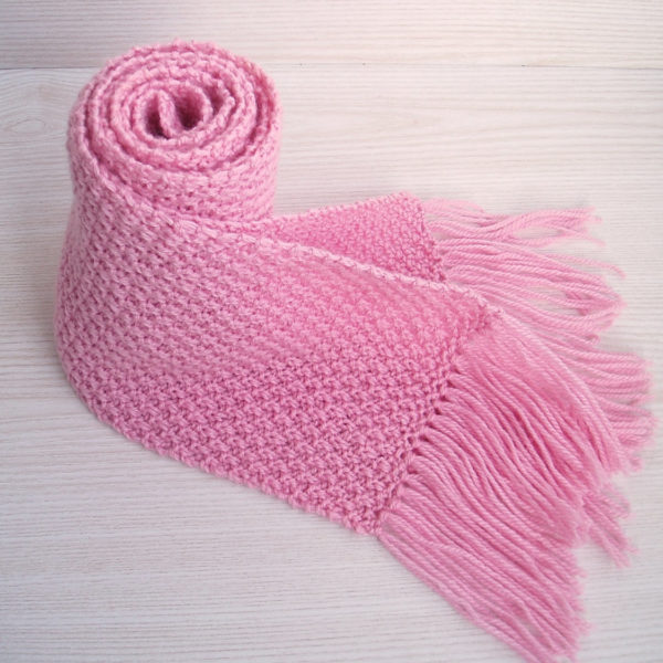 Hand knitted Scarf in soft pink with Fringes
